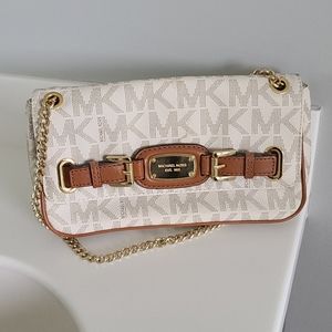 Michael Kors Shoulder bag